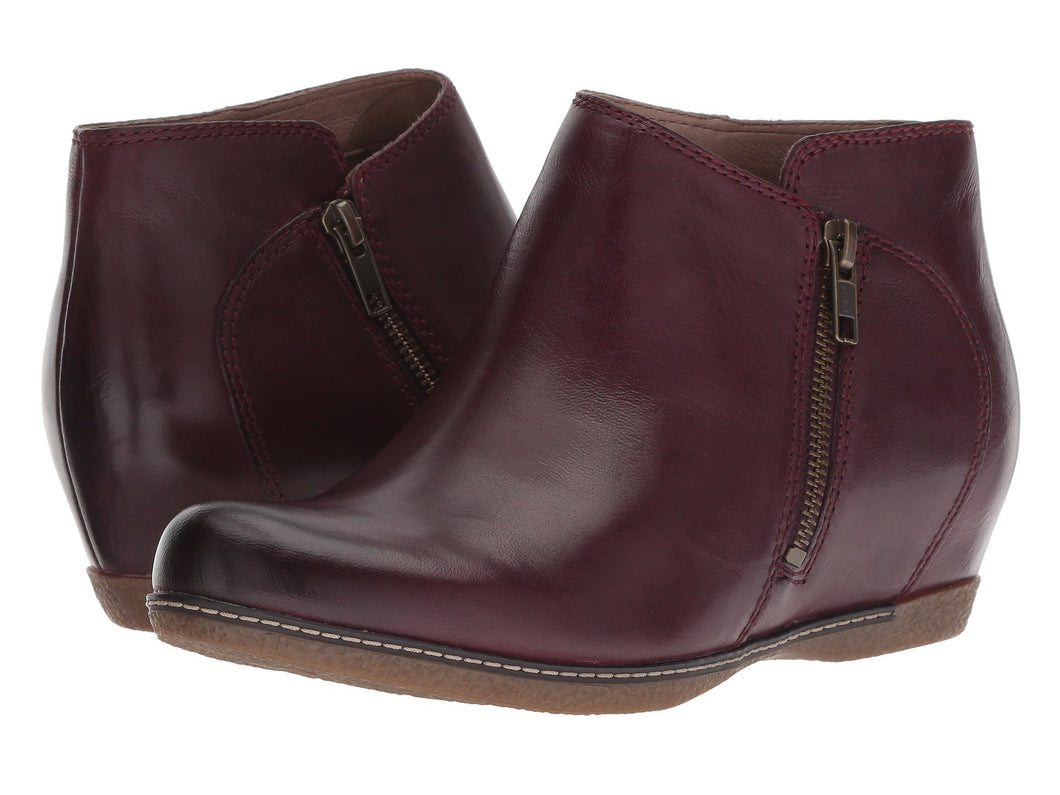 Dansko-Leyla-Ankle-Boots-and-Booties-Size-39